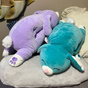 2 bunny Hug mallows